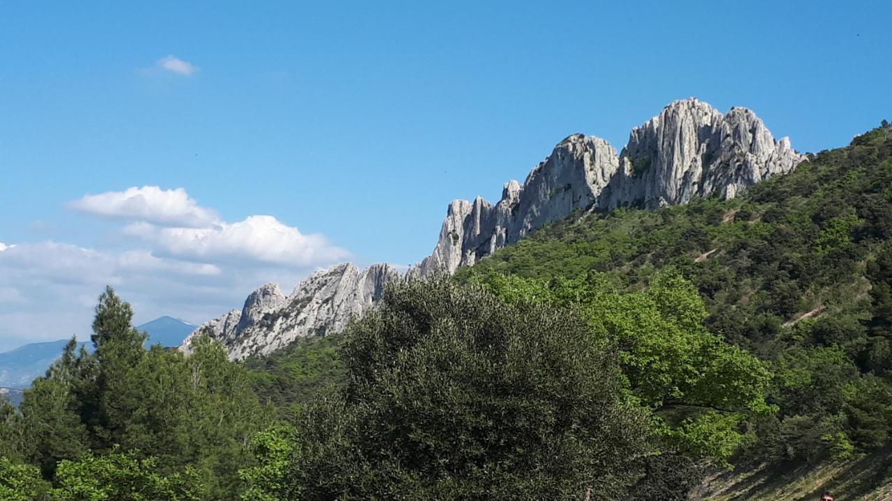Gite Dentelles Loriol-du-Comtat Eksteriør bilde